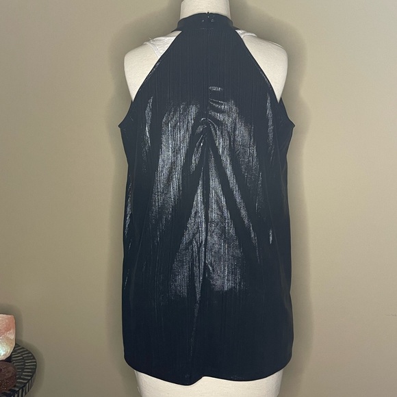 Shimmery Halter Blouse - Picture 3 of 4